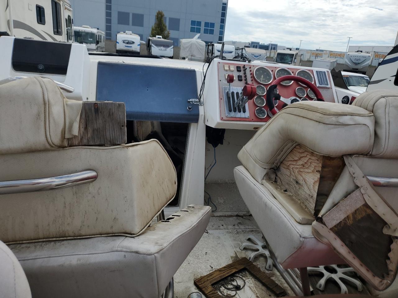 1991 Fountain Boat