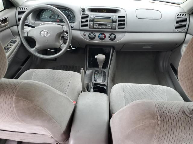 2002 Toyota Camry LE