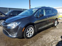 2017 Chrysler Pacifica Touring L Plus en venta en Woodhaven, MI