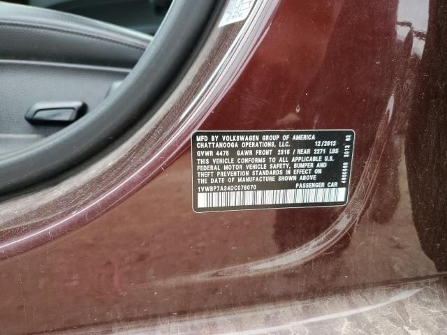 2013 Volkswagen Passat SE