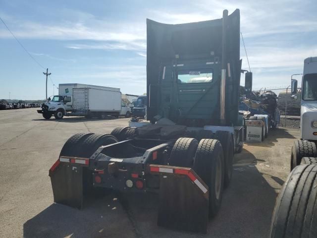 2016 Volvo VNL Semi Truck