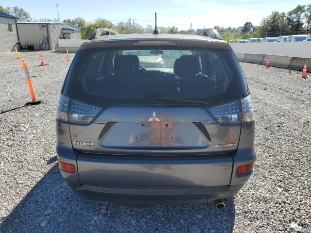 2012 Mitsubishi Outlander SE