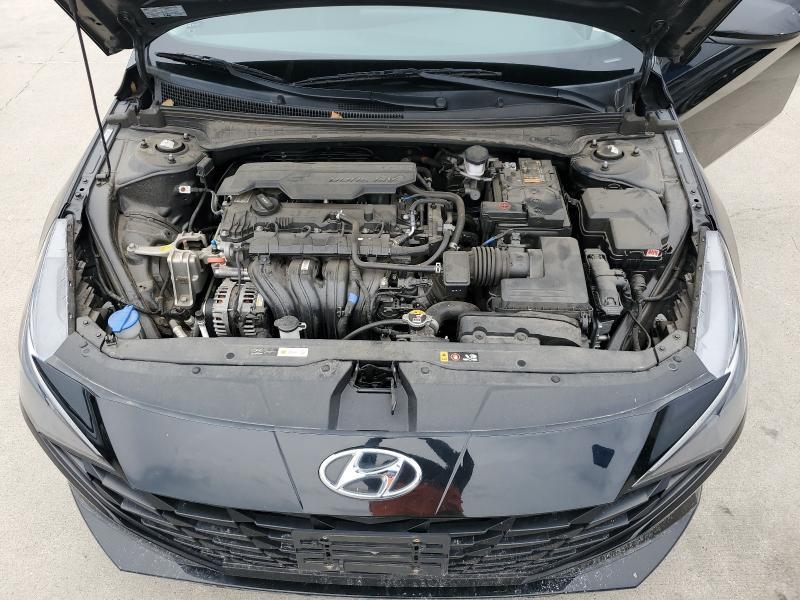 2023 Hyundai Elantra se