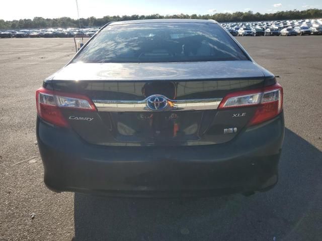 2014 Toyota Camry Hybrid