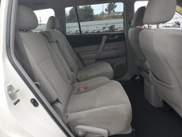 2013 Toyota Highlander Base