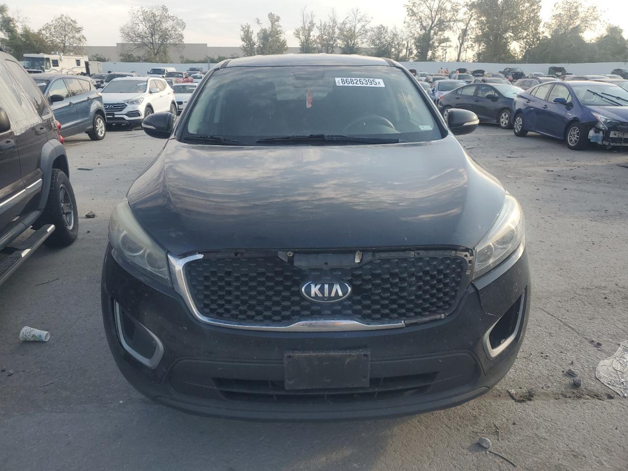 2016 KIA Sorento lx
