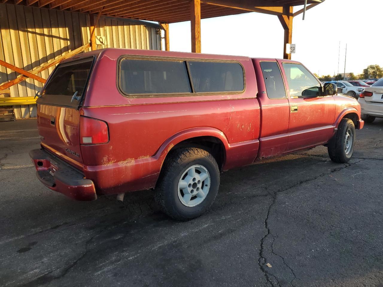 2001 Chevrolet S Truck S10