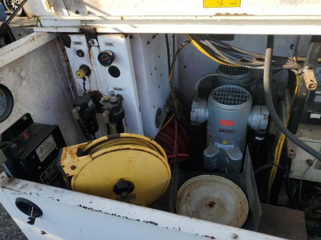 1998 Team Fenex F-101 kp Manhole Support Trailer