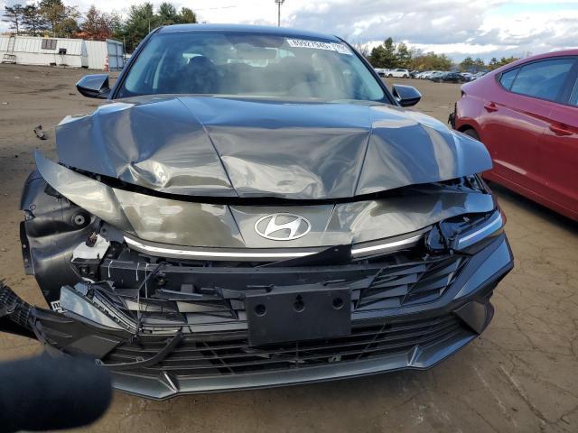 2025 Hyundai Elantra Blue