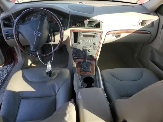 2005 Volvo XC70