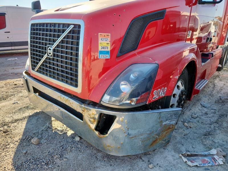 2017 Volvo VNL Semi Truck