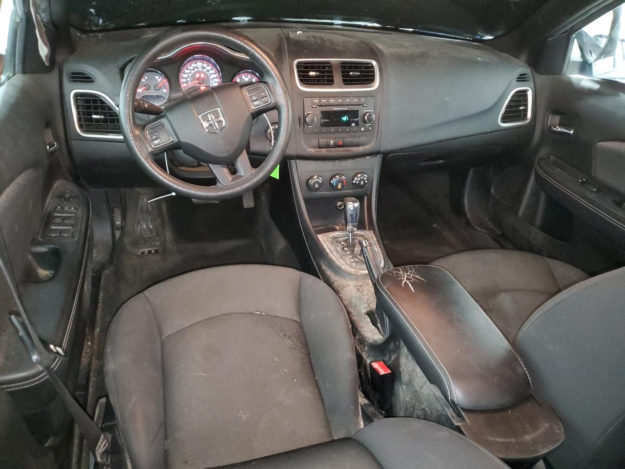 2012 Dodge Avenger se