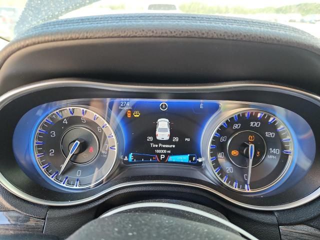 2018 Chrysler 300 Touring