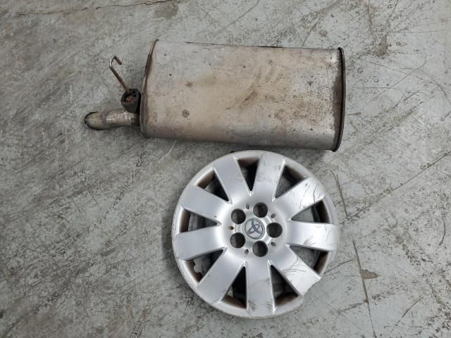 2004 Toyota Corolla ce