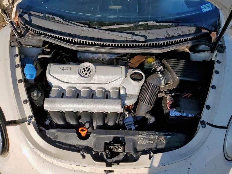 2007 Volkswagen New Beetle 2.5L Option Package 2