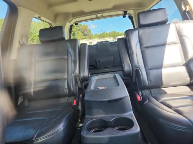 2008 Nissan Armada SE