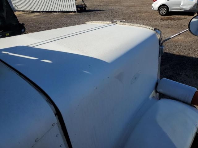2000 Peterbilt Tractor 378
