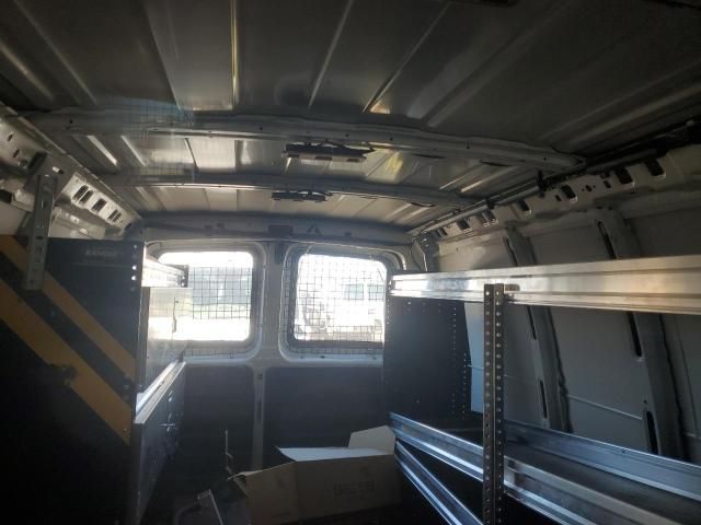 2023 Chevrolet Express G2500