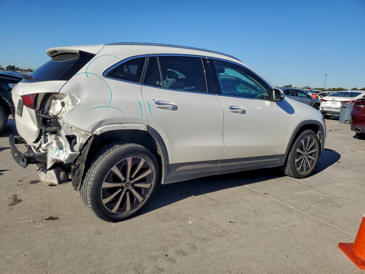2022 Mercedes-Benz Gla 250