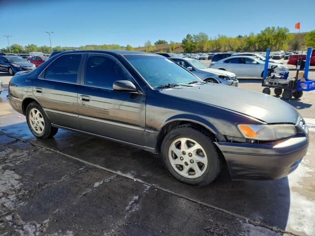 1998 Toyota Camry LE