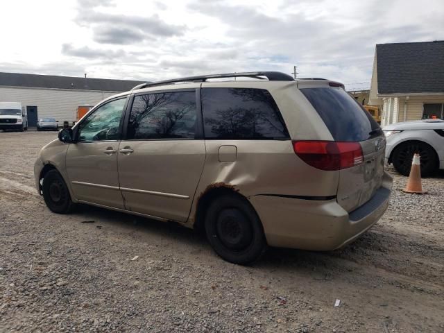 2004 Toyota Sienna CE