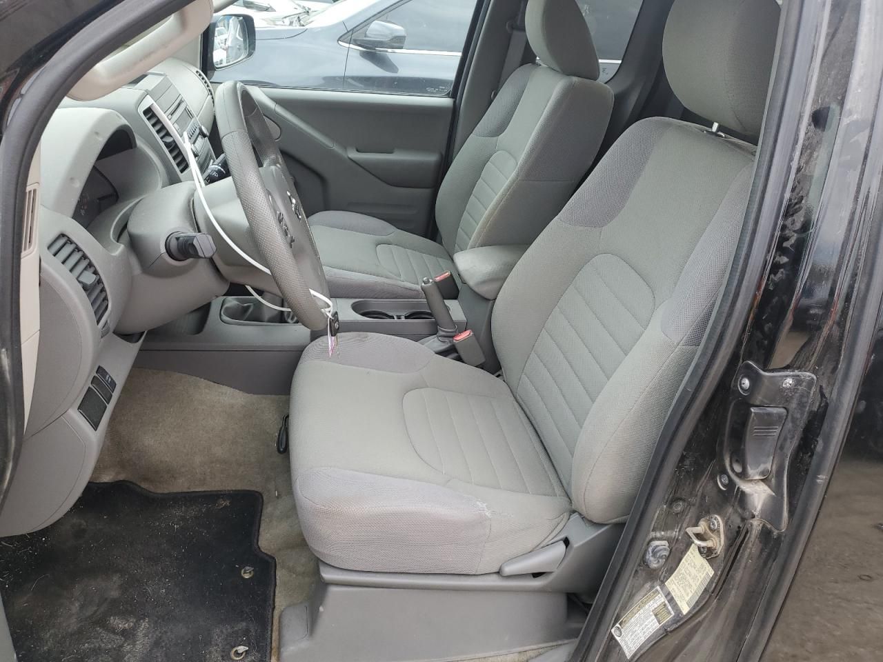 2015 Nissan Frontier s