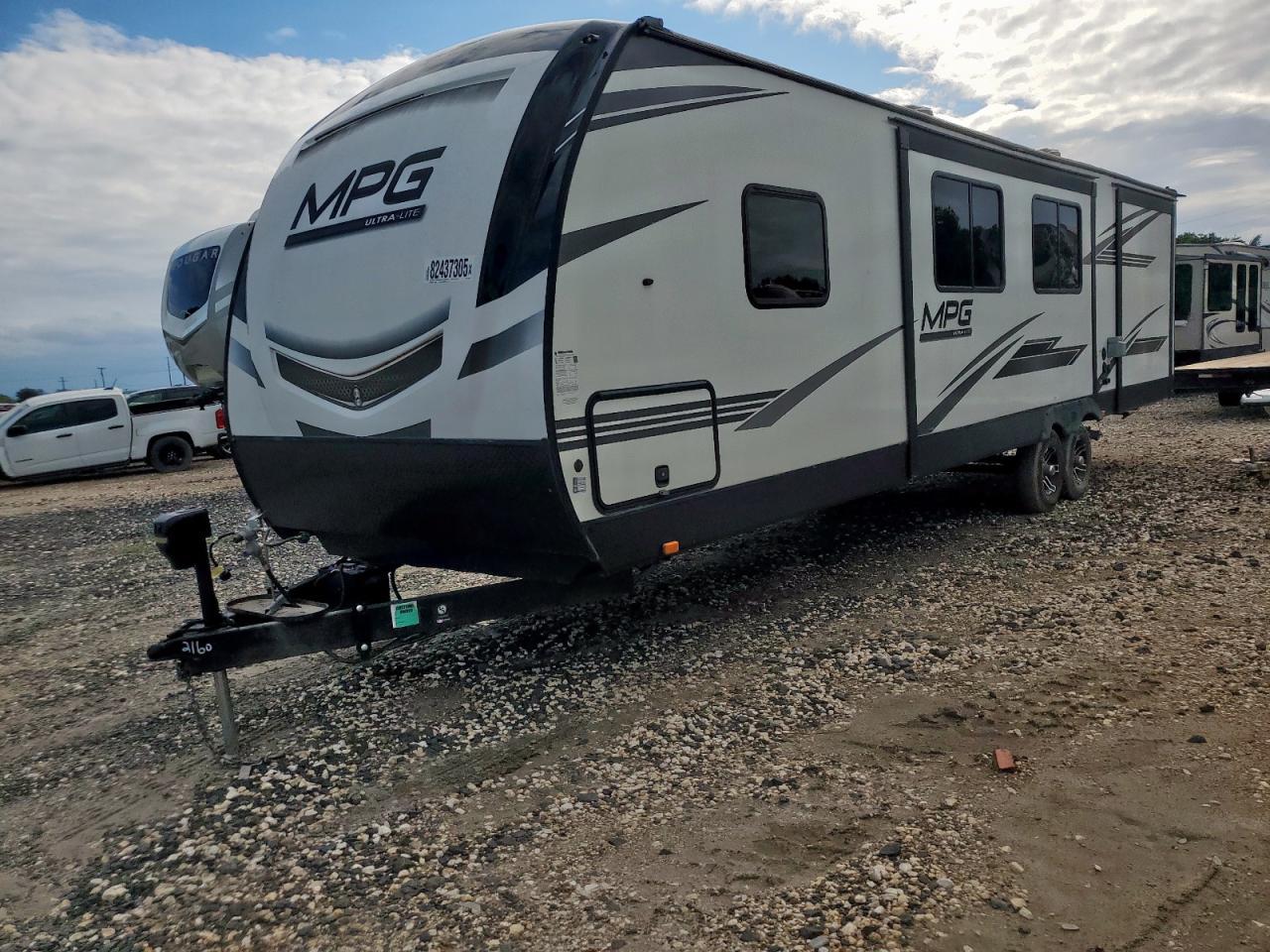2021 MPG Ultra Lite