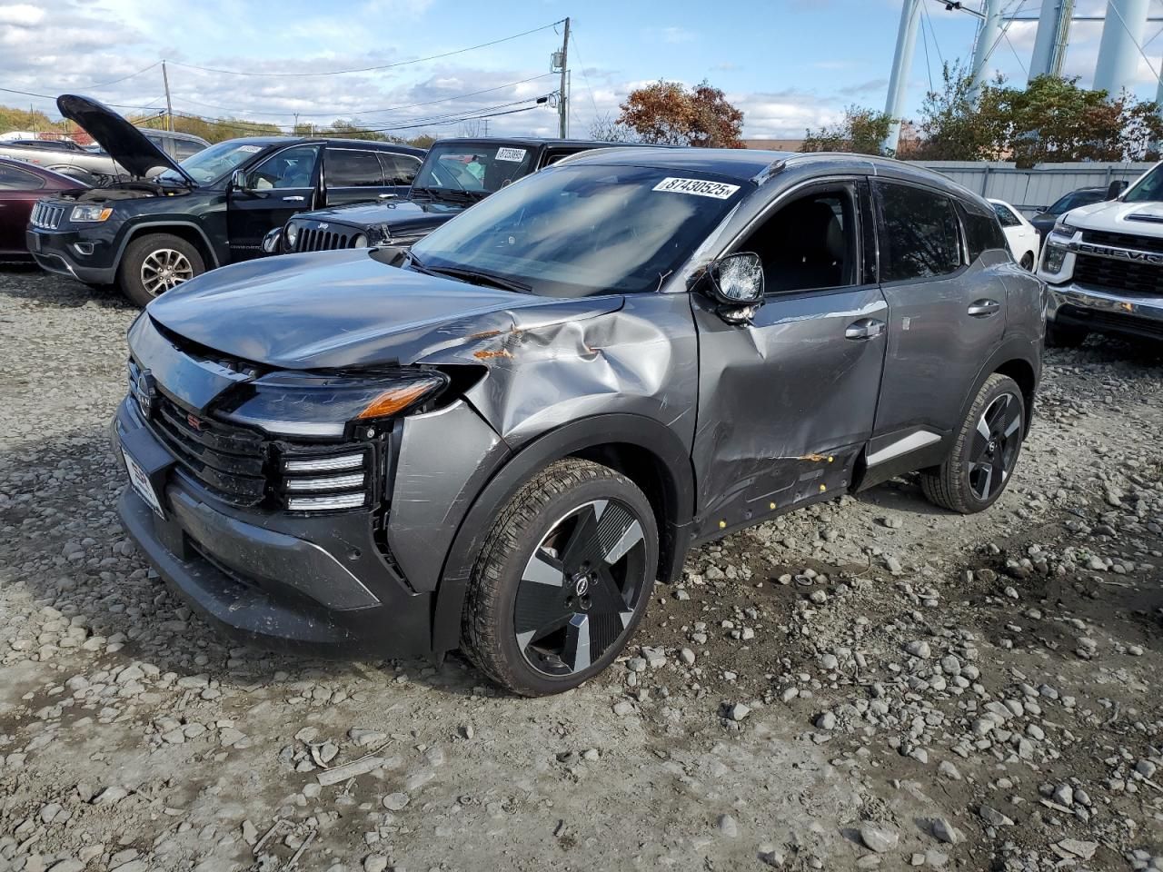 2025 Nissan Kicks sr