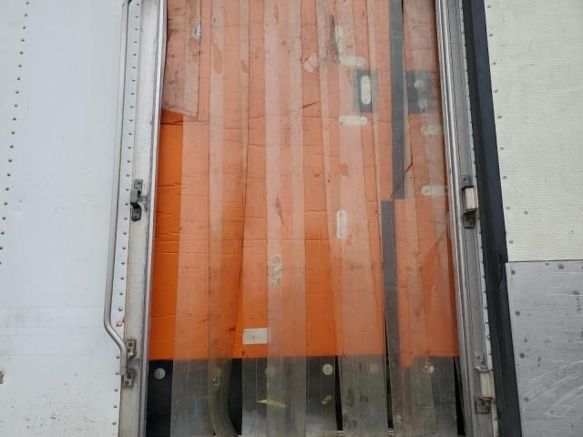 2010 Utility VS2RA Refrigerated Van Trailer