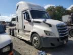 2019 Freightliner Cascadia 126