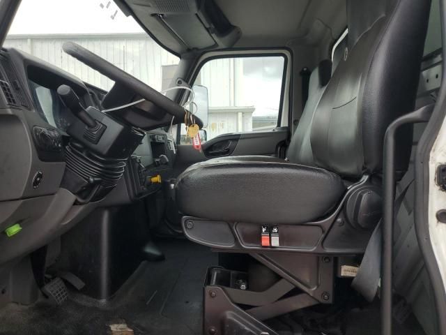 2020 International MV607-BOX Truck