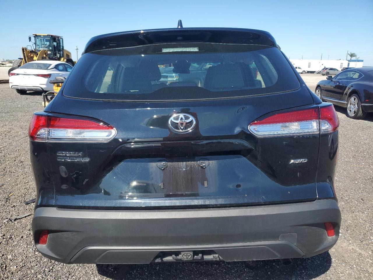 2025 Toyota Corolla Cross l