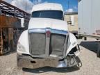 2016 Kenworth Construction T680