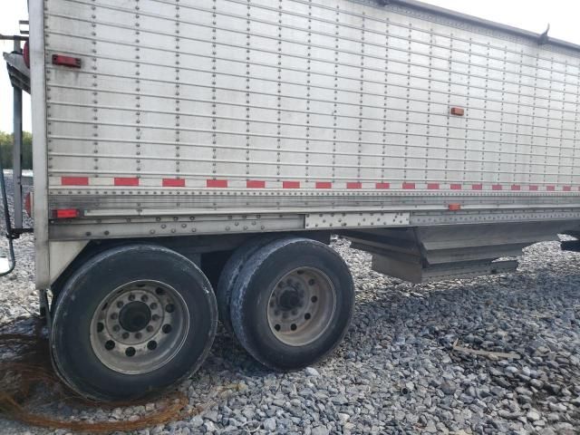 2000 Wilson Grain Trailer