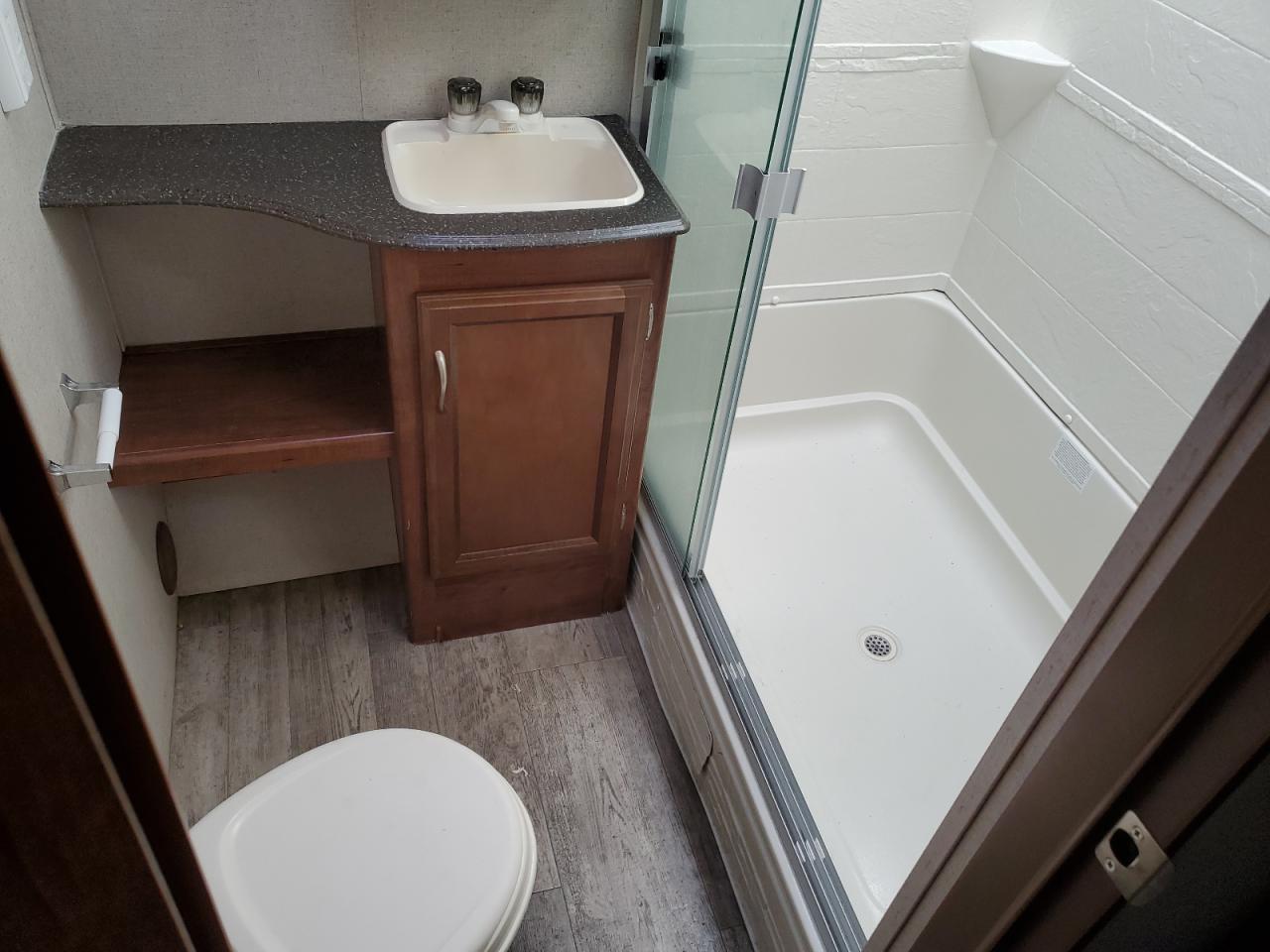 2016 Forest River 2016 Coachmen Freedom-Camper