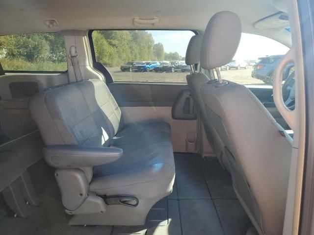 2008 Chrysler Town & Country LX