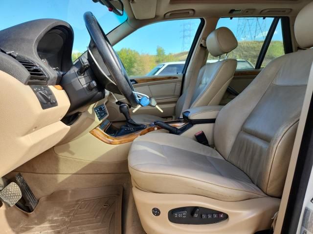 2005 BMW X5 3.0I