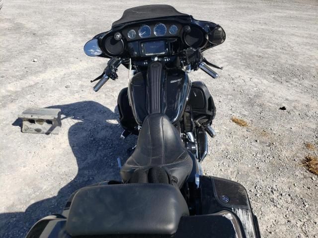 2016 Harley-Davidson Flhxse CVO Street Glide