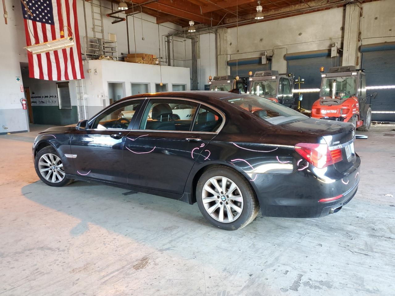 2013 BMW 740 lxi