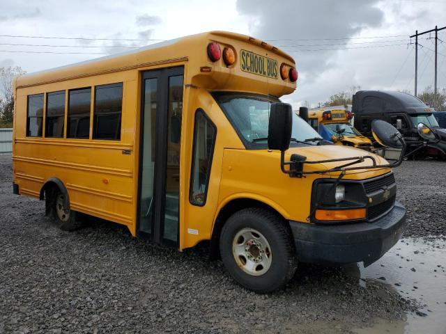 2014 Chev 2014 Thms Minotour G-School Bus