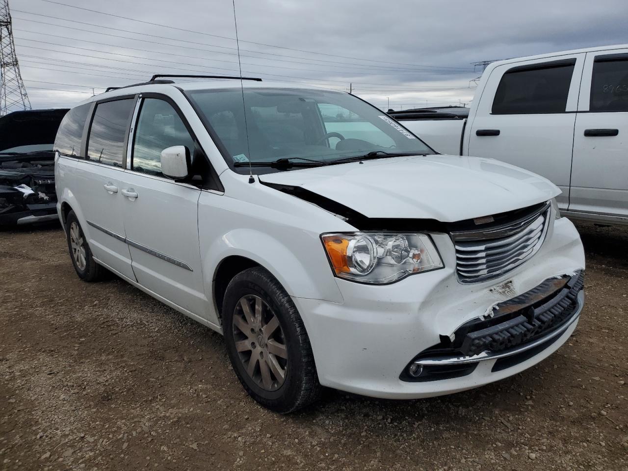 2015 Chrysler Town & Country Touring