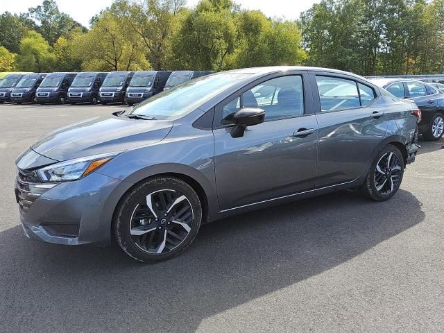 2025 Nissan Versa SR