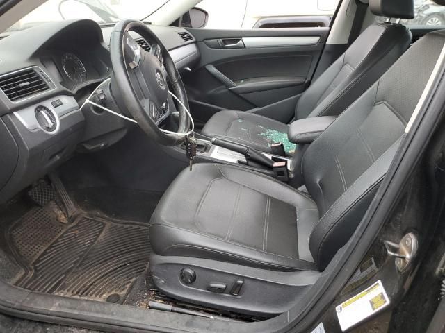 2012 Volkswagen Passat SE