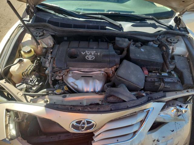 2010 Toyota Camry le