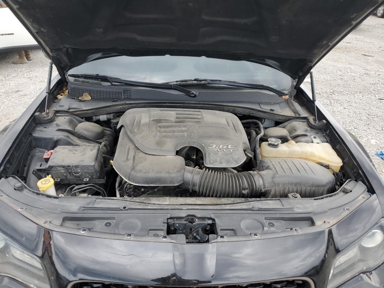 2018 Chrysler 300 s
