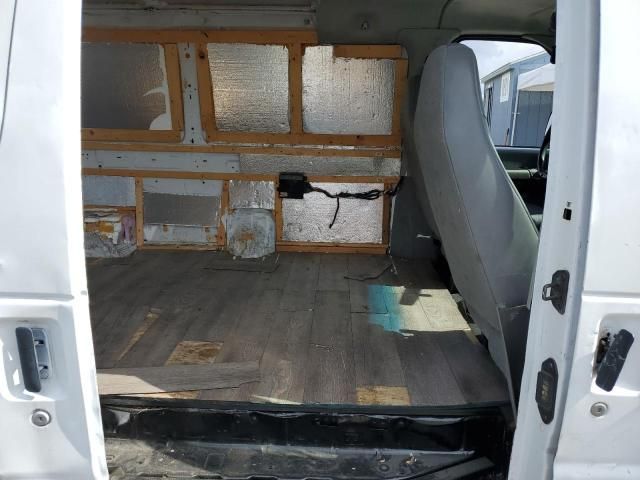 2003 Ford Econoline E250 Van