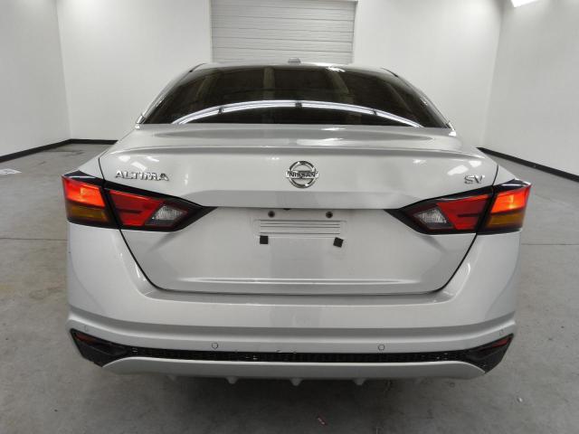 2022 Nissan Altima sv