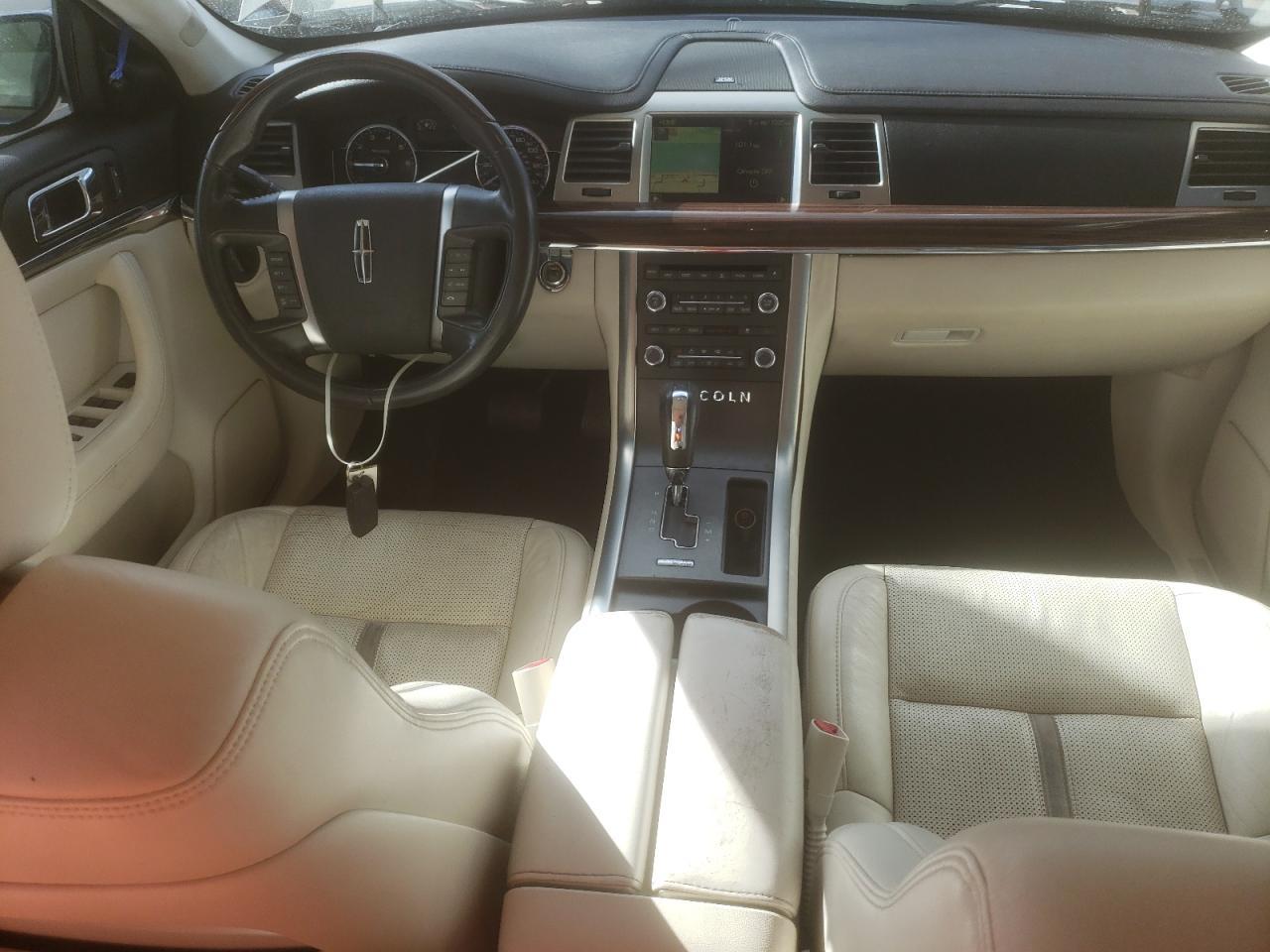 2009 Lincoln MKS