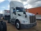 2018 Peterbilt Tractor 2018 Peterbilt 579 Semi Truck