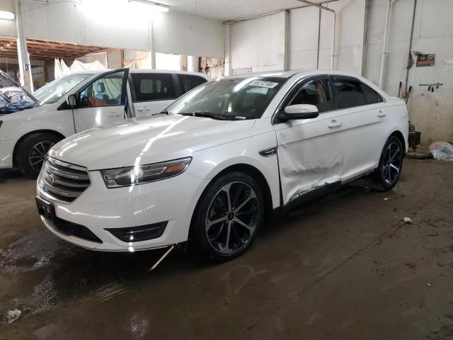 2015 Ford Taurus SEL